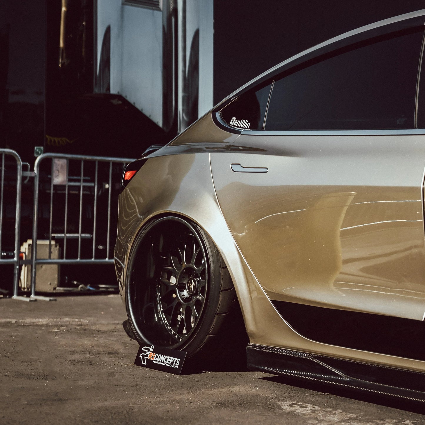Dynamic PPF - Super Gloss Metallic Silica Brass
