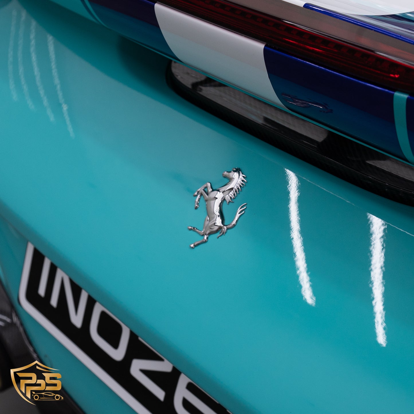 Super Gloss Turquoise Dream