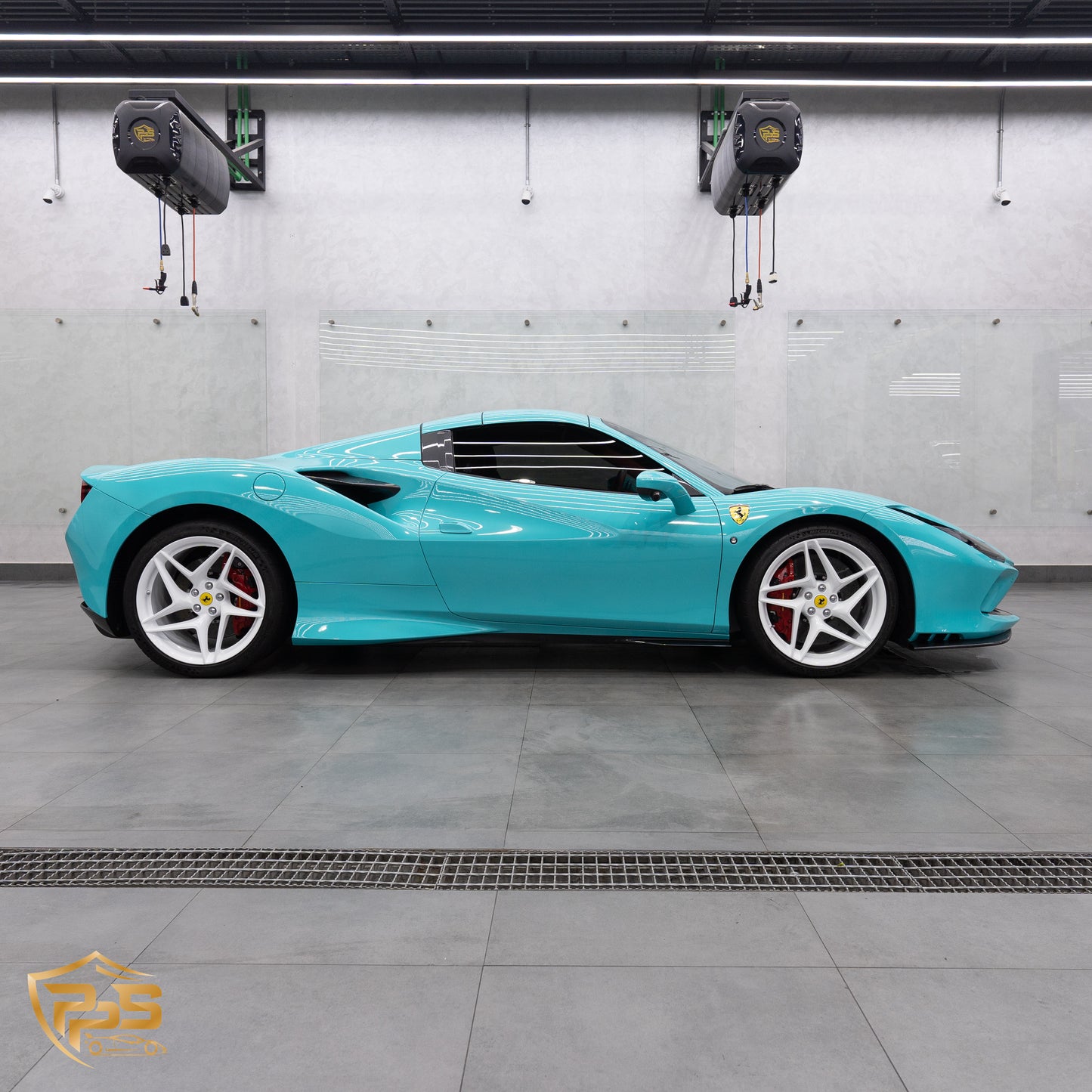 Super Gloss Turquoise Dream