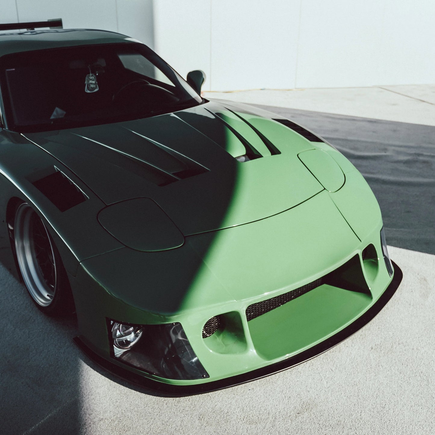 Super Gloss Olive Green