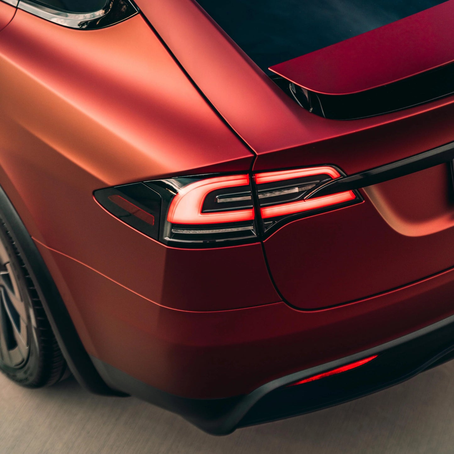Dynamic PPF - Satin Liquid Metallic Blood Red