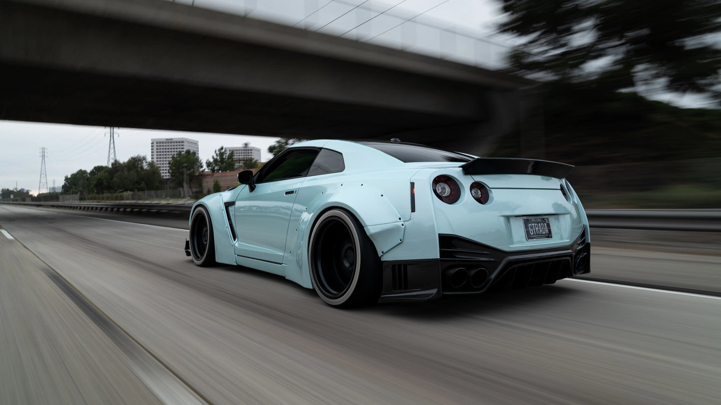 Gloss Pearlescent Pearl Crystal Blue