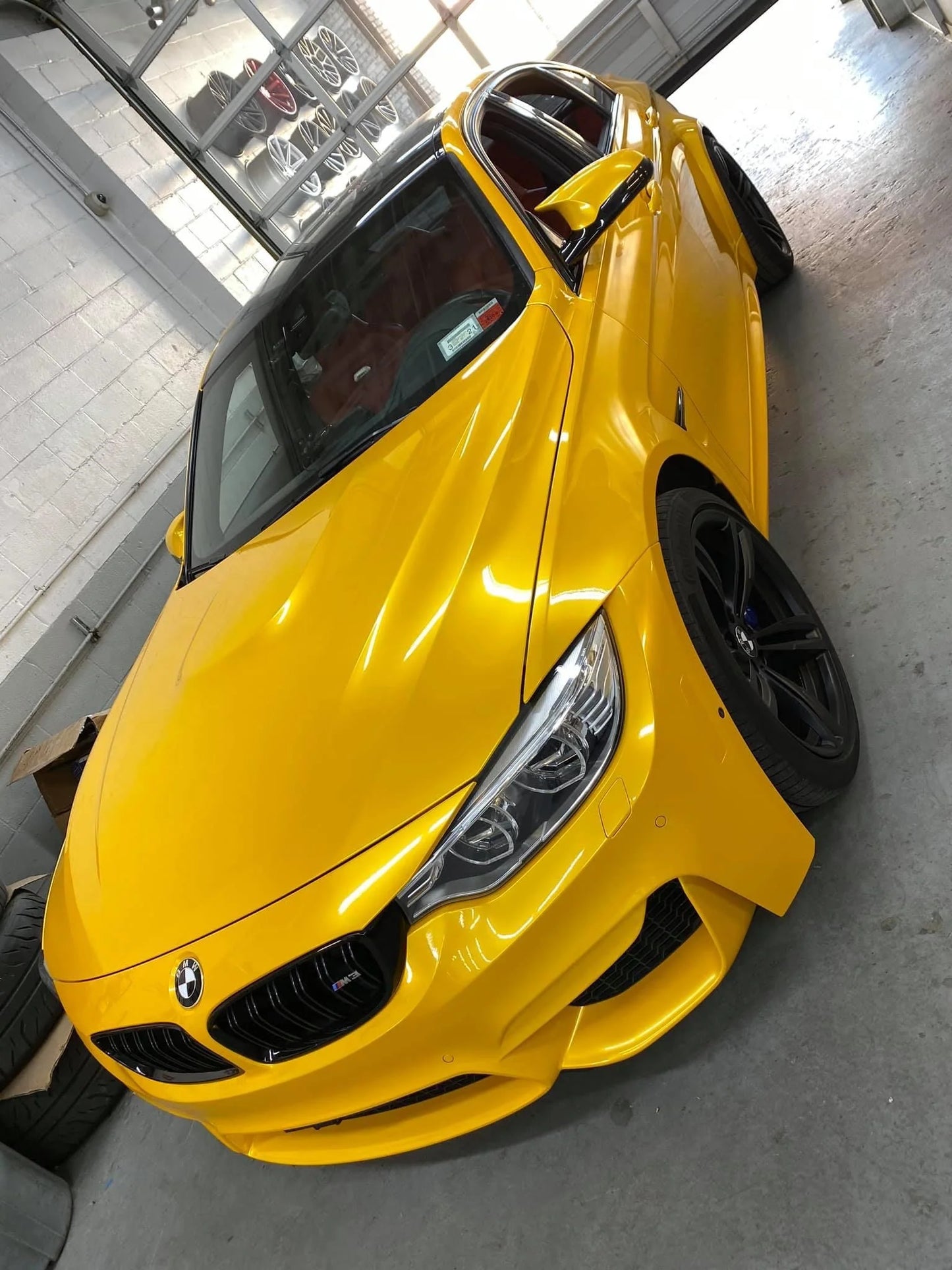 Super Gloss Metallic Dandelion Yellow