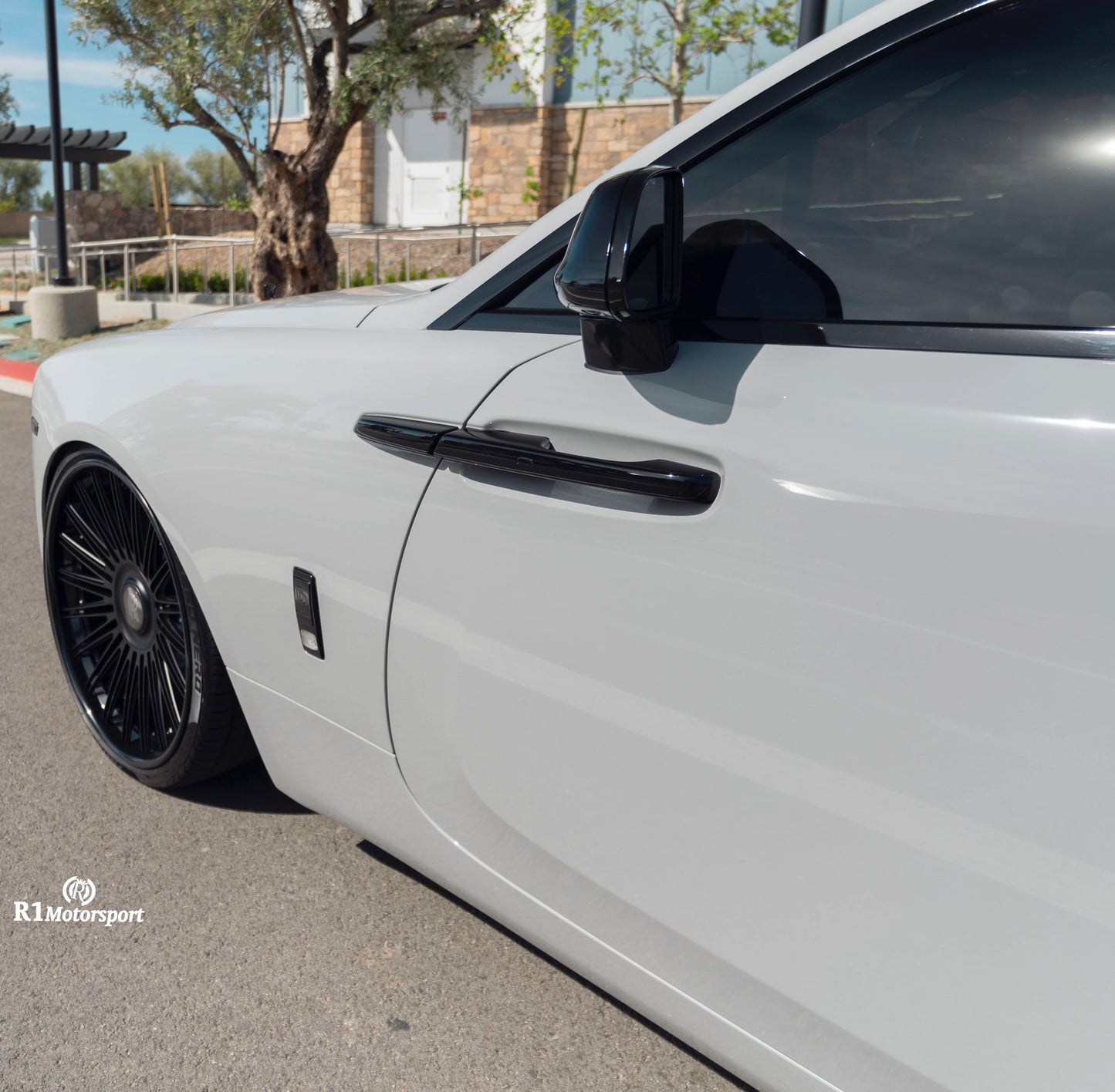 Super Gloss Chalk Grey