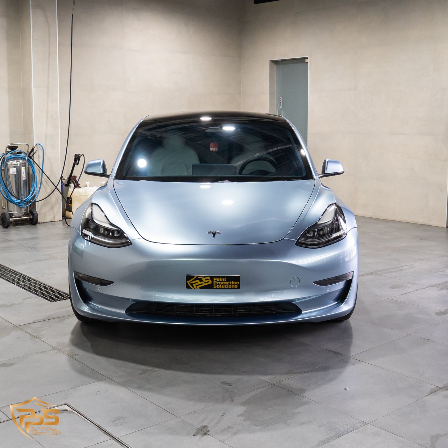 Super Gloss Metallic Liquid Chrome Silver