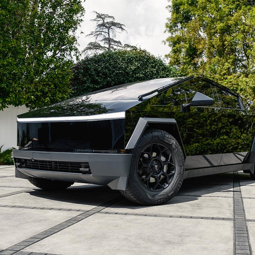 Super Gloss Black Out