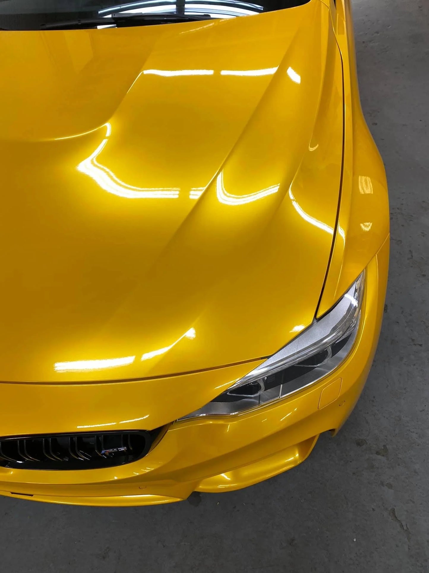 Super Gloss Metallic Dandelion Yellow